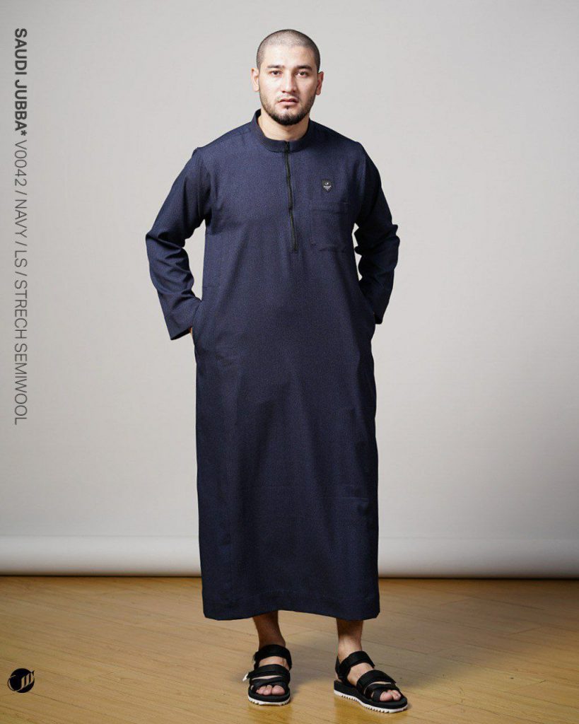 Jubah Saudi yang cocok digunakan ketika haji atau umroh